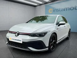 Weiß Gebraucht 2022 VW Golf VIII GTI Kleinwagen | 30.649 € (Fairer Preis)