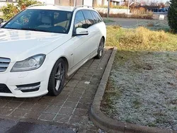 Weiß Gebraucht 2011 Mercedes C250 Kombi | 7.800 € (Etwas zu teuer)