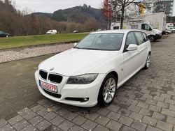 Weiß Gebraucht 2009 BMW 320 Kombi | 3.950 € (Superpreis)