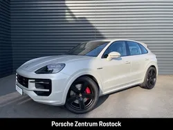 Andere farbe Gebraucht 2022 Porsche Cayenne S E-Hybrid SUV | 149.750 € (Superpreis)