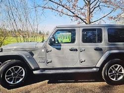 Grau Gebraucht 2020 Jeep Wrangler Sport SUV | 39.000 € (Etwas zu teuer)