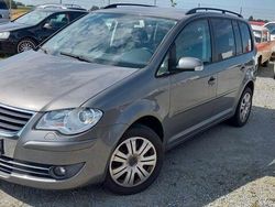 Grau Gebraucht 2007 VW Touran United Van / Kleinbus | 1.350 € (Superpreis)