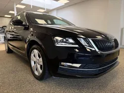 Schwarz Gebraucht 2019 Skoda Octavia Ambiente Limousine | 16.990 € (Guter Preis)