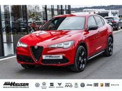 Rot Gebraucht 2023 Alfa Romeo Stelvio Competizione SUV | 39.975 € (Fairer Preis)