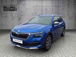 Blau (metallic) Gebraucht 2021 Skoda Kamiq ScoutLine SUV | 21.880 € (Fairer Preis)