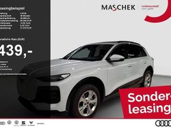 Gletscherweiß metallic Gebraucht 2025 Audi Q6 e-tron Ambiente SUV | 50.240 € (Superpreis)