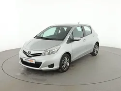 Silber Gebraucht 2014 Toyota Yaris Edition Limousine | 7.720 € (Fairer Preis)