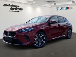 Blau Neu 2025 BMW 120 M Sport Kleinwagen | 35.224 € (Guter Preis)