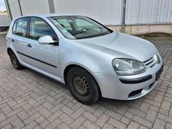 Silber Gebraucht 2004 VW Golf V Kleinwagen | 1.099 € (Superpreis)