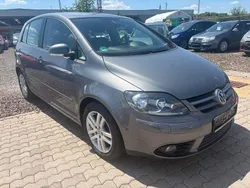 Grau Gebraucht 2008 VW Golf Plus Edition Van / Kleinbus | 2.950 € (Guter Preis)