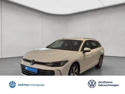 Weiß Gebraucht 2024 VW Passat Business Kombi | 34.815 € (Etwas zu teuer)