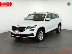 Weiß Gebraucht 2018 Skoda Kodiaq Style SUV | 27.990 € (Fairer Preis)