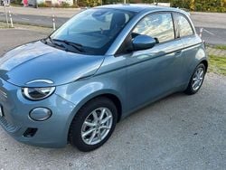 Blau Gebraucht 2021 Fiat 500e Icon Kleinwagen | 19.000 € (Fairer Preis)