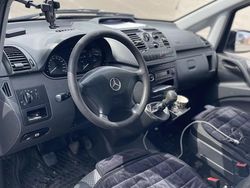 Weiß Gebraucht 2014 Mercedes Vito Van / Kleinbus | 9.950 €