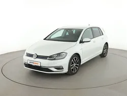 Weiß Gebraucht 2019 VW Golf VII Highline Limousine | 17.120 € (Guter Preis)