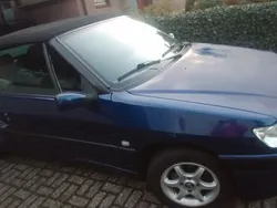 Blau Gebraucht 2000 Peugeot 306 Cabriolet Cabrio | 2.300 € (Fairer Preis)