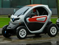 Rot Gebraucht 2012 Renault Twizy Kleinwagen | 3.000 €
