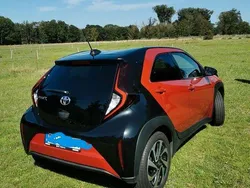 Rot Gebraucht 2024 Toyota Aygo Pulse Kleinwagen | 15.000 € (Guter Preis)