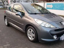 Grau Gebraucht 2008 Peugeot 207 Tendance Limousine | 1.199 € (Guter Preis)