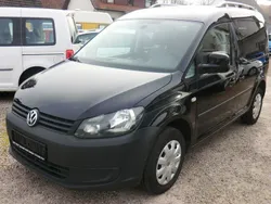 Schwarz Gebraucht 2012 VW Caddy Trendline Van / Kleinbus | 6.900 € (Fairer Preis)