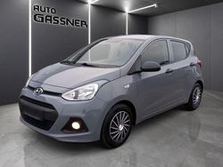 Grau Gebraucht 2015 Hyundai i10 Classic Kleinwagen | 6.490 € (Fairer Preis)