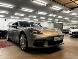 Silber Gebraucht 2018 Porsche Panamera S E-Hybrid Sport Turismo Limousine | 63.900 € (Etwas zu teuer)