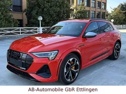 Catalunyarot Gebraucht 2022 Audi e-tron Sport SUV | 46.900 € (Guter Preis)