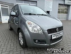 Grau Gebraucht 2009 Suzuki Splash Comfort Kleinwagen | 8.290 €