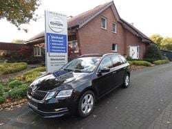 Schwarzmagic perleffekt Gebraucht 2019 Skoda Octavia Style Kombi | 18.450 € (Etwas zu teuer)