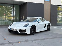 Weiß Gebraucht 2016 Porsche Cayman GTS Coupé | 75.981 €