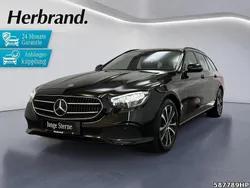 Schwarz Gebraucht 2022 Mercedes E300 Avantgarde Limousine | 30.880 € (Superpreis)