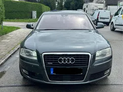 Blau Gebraucht 2009 Audi A8L Limousine | 7.490 €