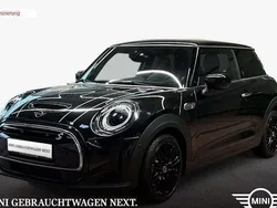 Schwarz Gebraucht 2023 Mini Cooper SE Kleinwagen | 20.990 € (Guter Preis)