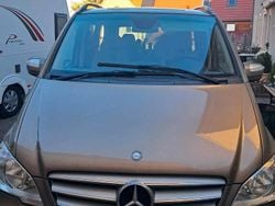 Gelb Gebraucht 2012 Mercedes Viano Van / Kleinbus | 9.999 € (Guter Preis)