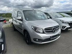 Brillantsilber metallic Gebraucht 2017 Mercedes Citan 111 Limousine | 9.950 € (Guter Preis)