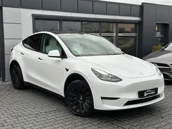Weiß Gebraucht 2022 Tesla Model Y Long Range SUV | 35.490 € (Guter Preis)