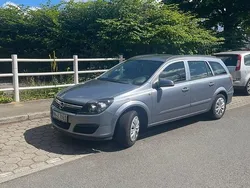 Grau Gebraucht 2006 Opel Astra Kombi | 2.500 € (Fairer Preis)