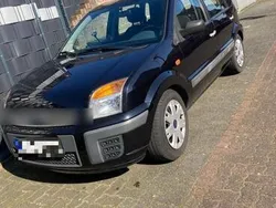 Gebraucht 2008 Ford Fusion Kleinwagen | 750 €