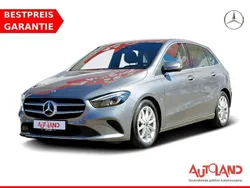 Grau Gebraucht 2020 Mercedes B180 Progressive Van / Kleinbus | 24.990 € (Fairer Preis)