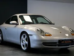 Grau Gebraucht 1998 Porsche 911 Carrera S Coupé | 28.990 €