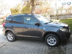 Grau Gebraucht 2007 Toyota RAV4 Executive SUV | 4.000 € (Fairer Preis)
