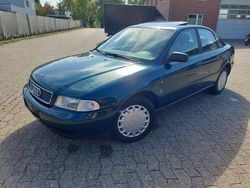 Grün Gebraucht 1996 Audi A4 Limousine | 2.300 € (Etwas zu teuer)