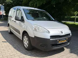 Aluminium silver (metallic) Gebraucht 2013 Peugeot Partner Van / Kleinbus | 4.995 € (Etwas zu teuer)