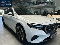 Weiß Gebraucht 2024 Mercedes E300 Avantgarde Kombi | 52.499 €