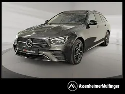 Grau Gebraucht 2022 Mercedes E300 AMG Limousine | 34.886 € (Fairer Preis)