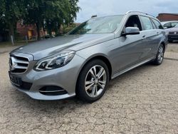 Grau Gebraucht 2014 Mercedes E350 Kombi | 12.690 € (Superpreis)