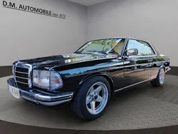 Mercedes 230