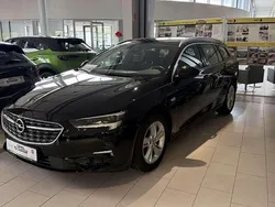 Diamant schwarz metallic Gebraucht 2022 Opel Insignia Country Tourer Elegance Kombi | 24.990 € (Fairer Preis)