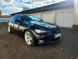 Schwarz Gebraucht 2008 BMW 320 Coupé | 7.700 € (Teuer)