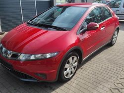 Rot Gebraucht 2009 Honda Civic Comfort Limousine | 5.999 € (Fairer Preis)
